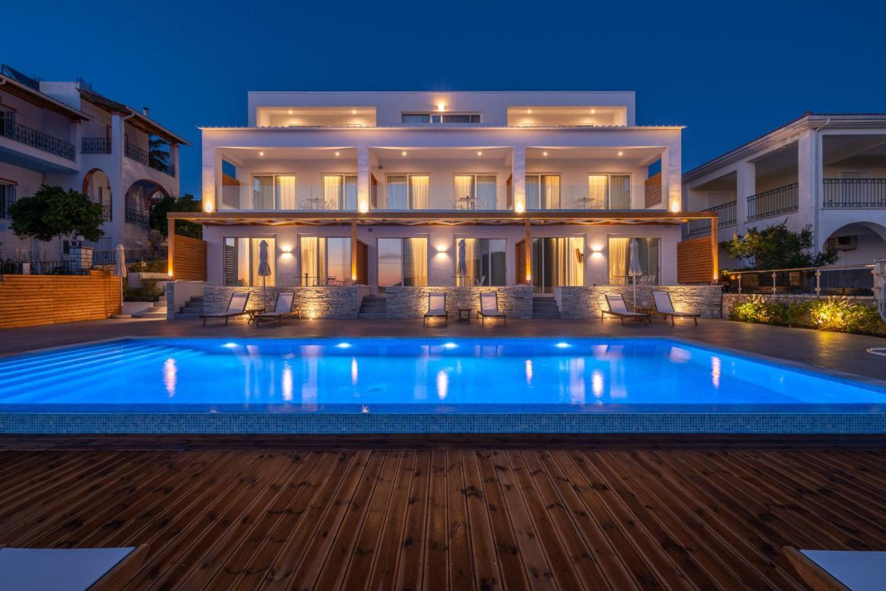 Ninemia Luxury Residence เปร์ดีกา ภายนอก รูปภาพ