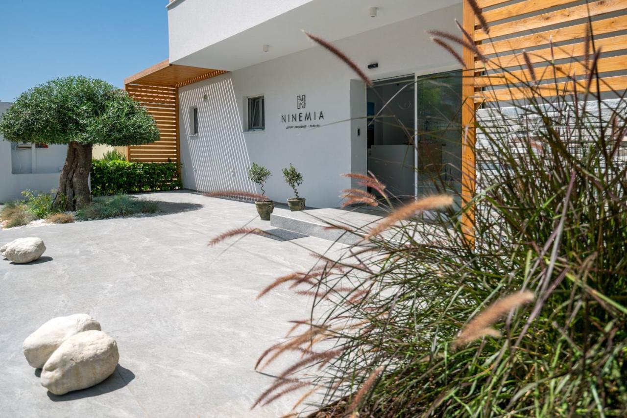 Ninemia Luxury Residence เปร์ดีกา ภายนอก รูปภาพ
